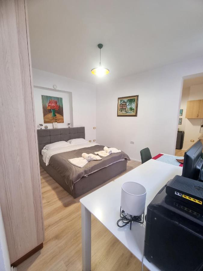 Cozy Apartment In City Center Τίρανα Εξωτερικό φωτογραφία