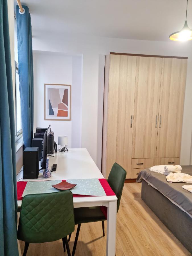 Cozy Apartment In City Center Τίρανα Εξωτερικό φωτογραφία