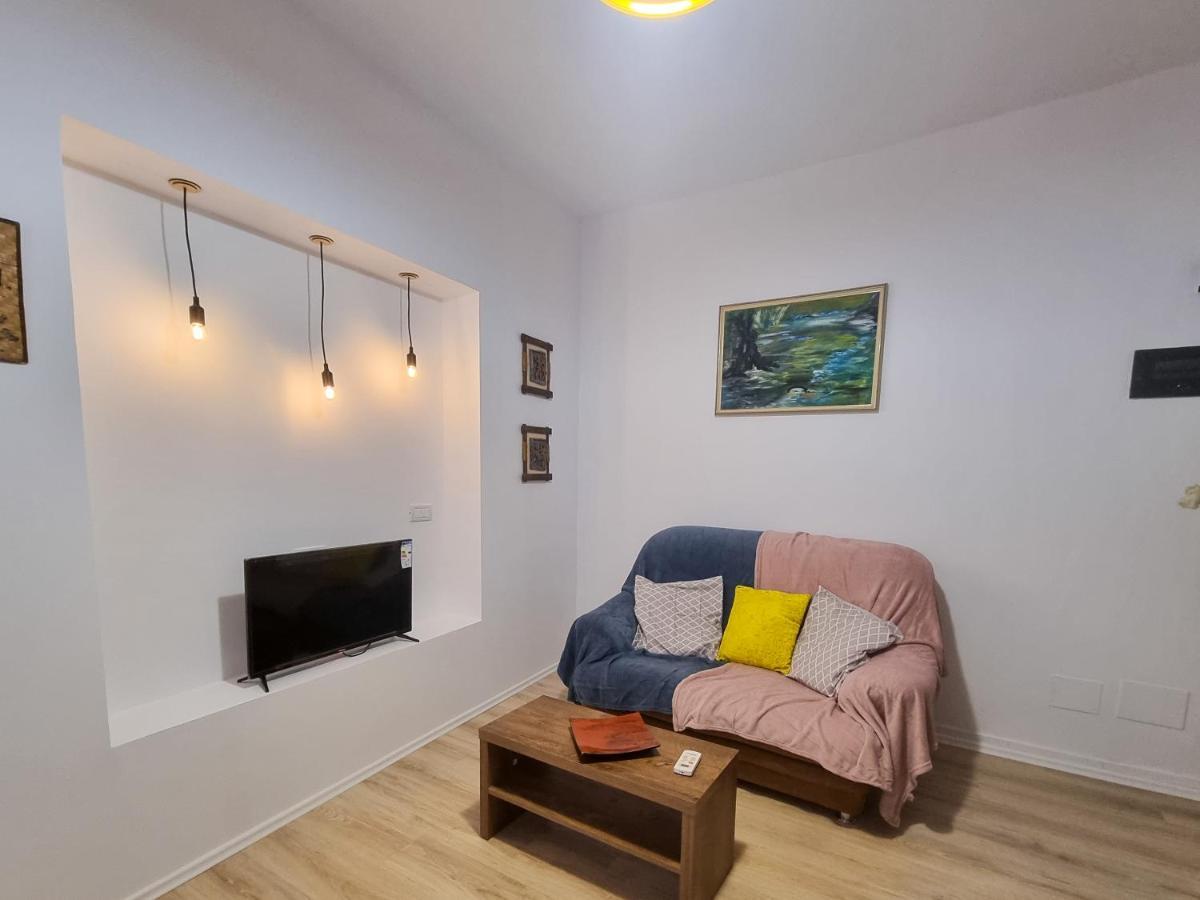 Cozy Apartment In City Center Τίρανα Εξωτερικό φωτογραφία